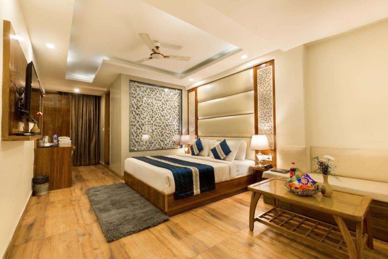 ניו דלהי Hotel Viva Palace By Opo מראה חיצוני תמונה